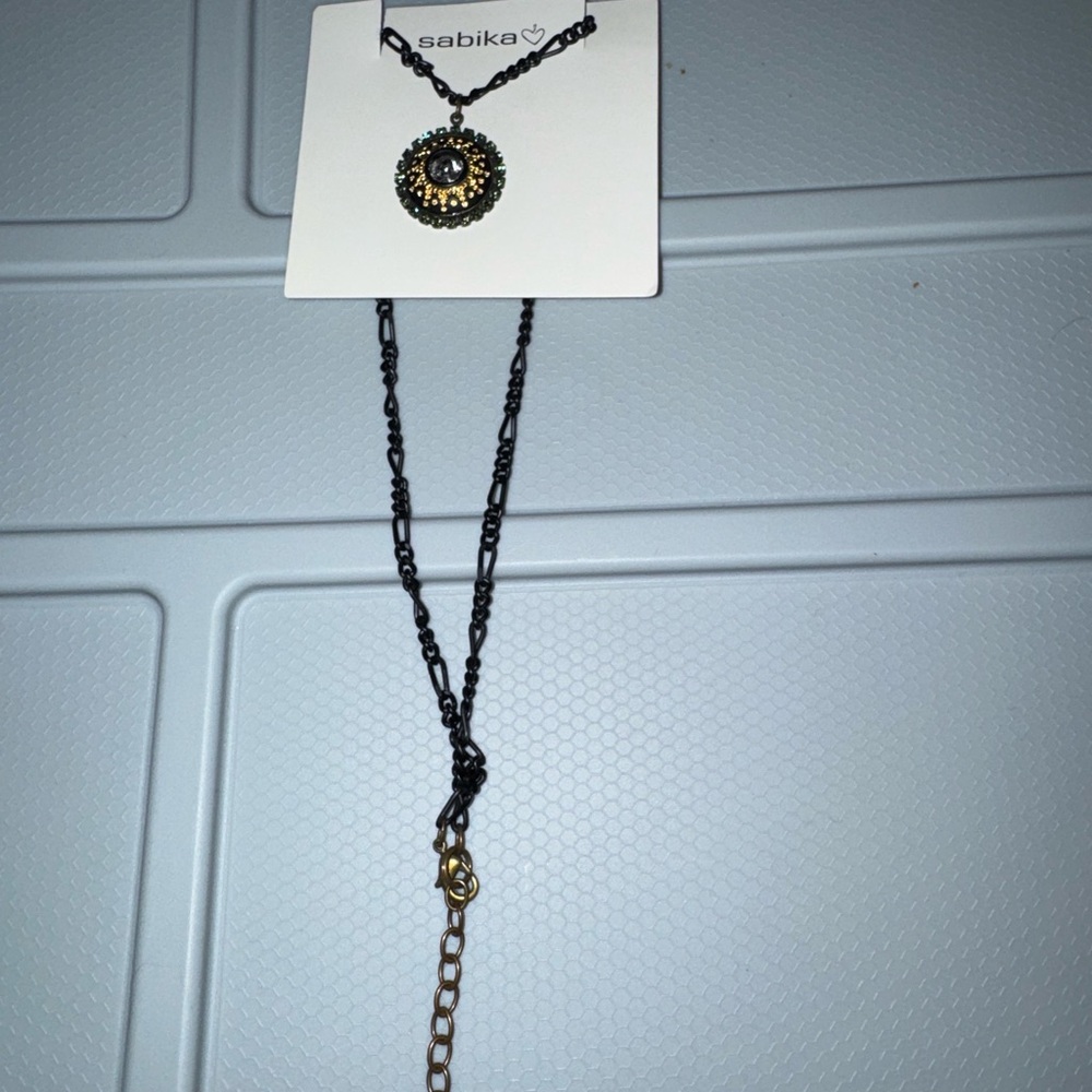 Sabika Black and Gold Crystal Necklace - Picture 3 of 6